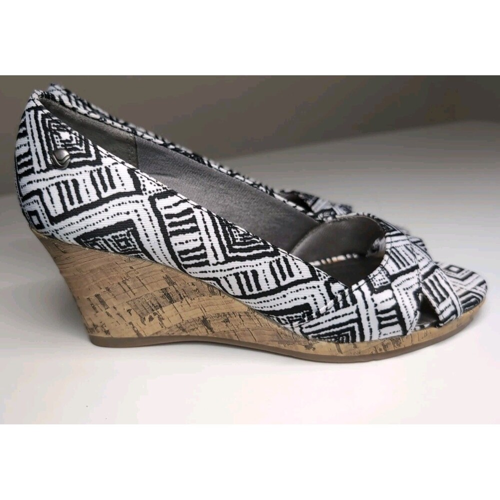 Life Stride Rogue Wedge Shoes Heels Black & White Diamond Size 7 M Womens